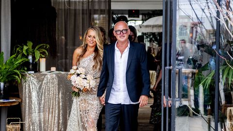 Verbazing bij Wilfred Genee over omgang van Renè van der Gijp met zijn vrouw: 'Je hebt toch een relatie?'