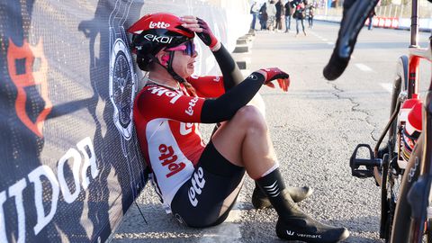 Populaire Belgische wielrenster (29) komt met emotionele smeekbede: 'Mijn wereld stortte in'