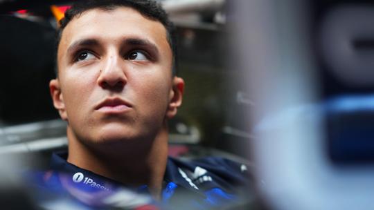 Teamgenoot van Max Verstappen krijgt slecht nieuws na sterke start in Maleisië
