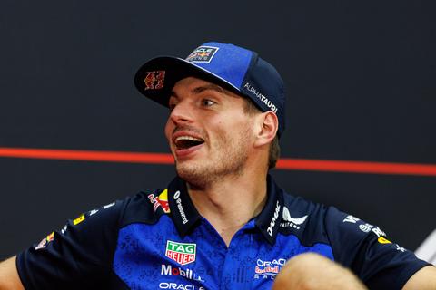 Formule 1-coureur Max Verstappen heeft 'extra onderbroeken nodig' voor GP van Bahrein