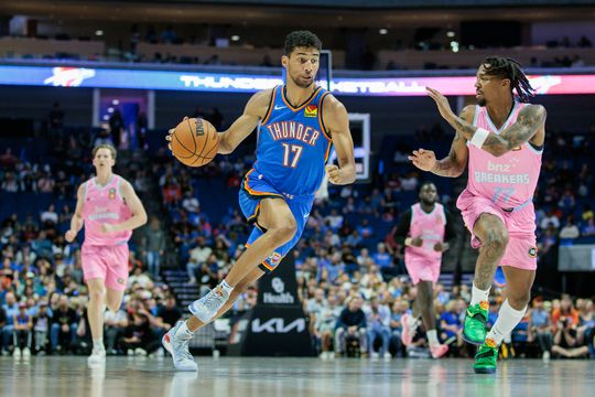 Nederlandse basketballer zorgt voor bijzonder moment met debuut in NBA