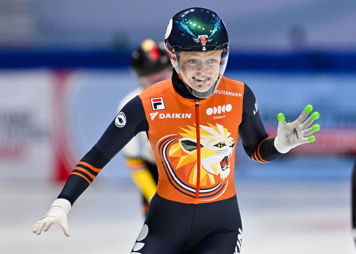 Nederlandse shorttrackvrouwen missen bijzonder record door vroegtijdige uitschakeling