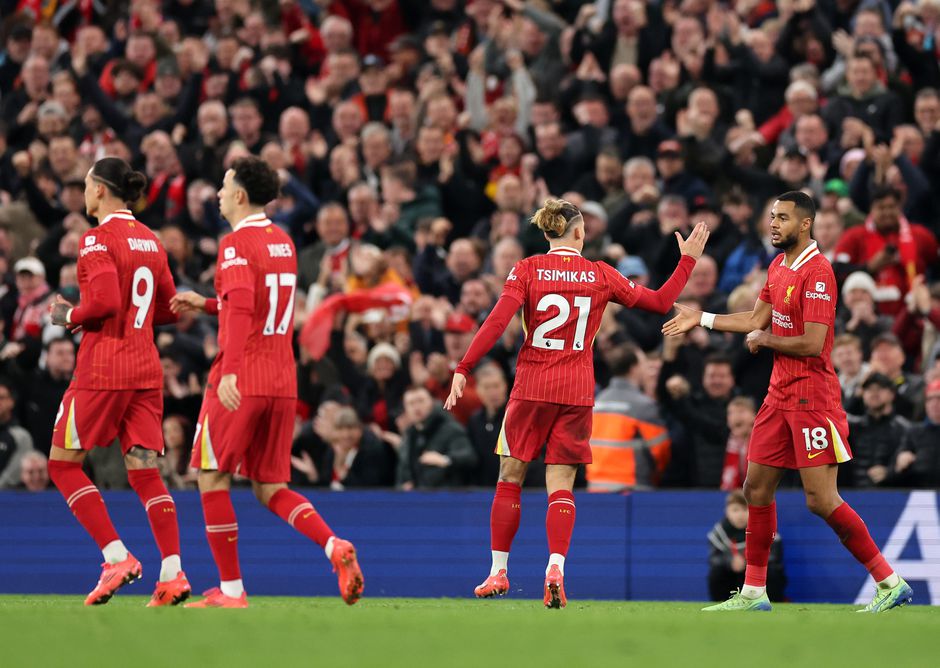 Arne Slot dankt koppositie in Premier League aan Cody Gakpo en waanzinnige goal Mo Salah