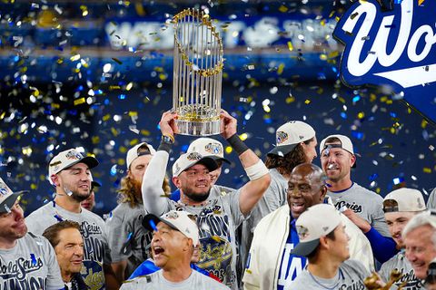 LA Dodgers pakt in zinderende 'finale van de finale' 25 jaar oud record: 'Ik kan eindeloos doorgaan'