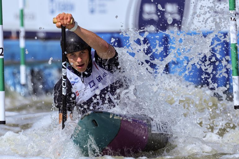 Britse topsporter ziet olympische droom uiteen spatten dankzij pikante foto's