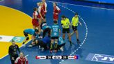 Paniek tijdens de wedstrijd Polen - Tunesië op het WK handbal in Den Bosch. ©Screenshot Viaplay.