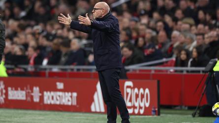 Ajax-trainer Fred Grim komt met harde woorden na duel FC Groningen: 'Gaat niet in de koude kleren zitten'