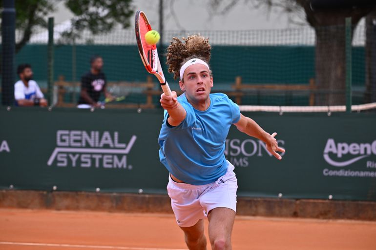 Tennisser bedolven onder reacties van legendes na bijzonder bericht: 'Ik wil iets persoonlijks delen'