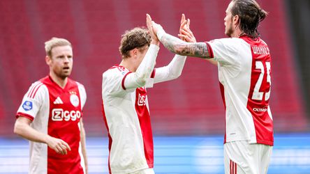 Ajax voorkomt negatief clubrecord in spookduel tegen FC Groningen: topdrie weer binnen handbereik