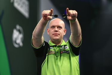 Michael van Gerwen slaat achter de schermen bij WK finale al direct eerste slag op Luke Littler