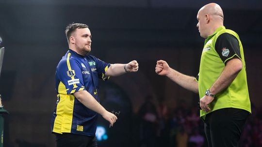 Zoveel prijzengeld verdienen Michael van Gerwen en Luke Littler op WK darts