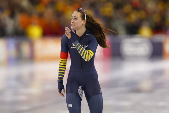 Schaatscoach vreest getouwtrek om OKT-verrassing en vraagt om respect: 'Dat zorgt alleen maar voor onrust'