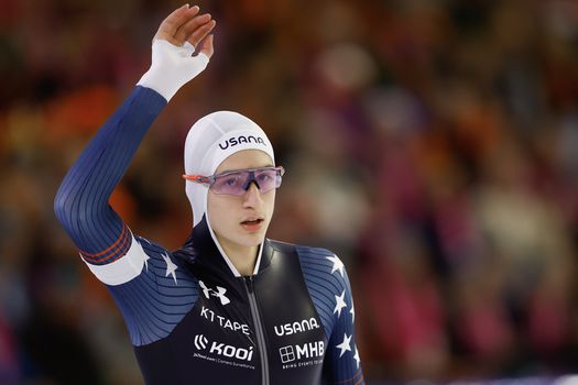 Weer een daverende Jordan Stolz-show op 1500 meter bij World Cup in Quebec