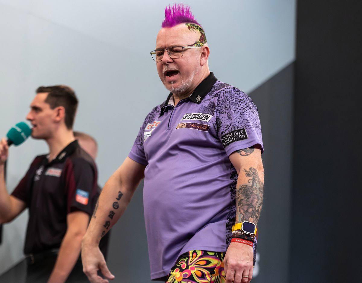 Peter Wright zegt sorry na tirade en gaat vervolgens kansloos onderuit op The Masters