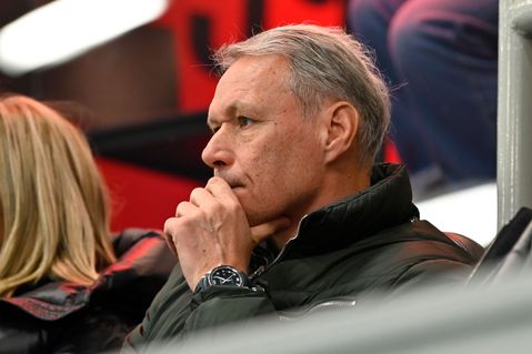 Opheldering over afwezigheid van oud-topvoetballer Marco van Basten: 'Daar is hij aan geopereerd'