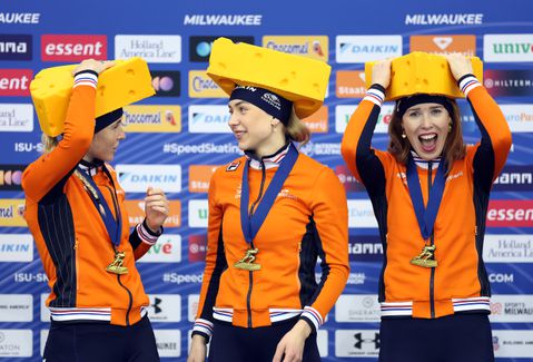 Bijzonder cadeau voor schaatsers wordt niet door iedereen gewaardeerd: 'Het viel wel op...'