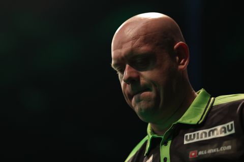 'Mokerslag' voor topdarter Michael van Gerwen in z'n privéleven: 'Wat hij voor z'n kiezen krijgt is niet niks'