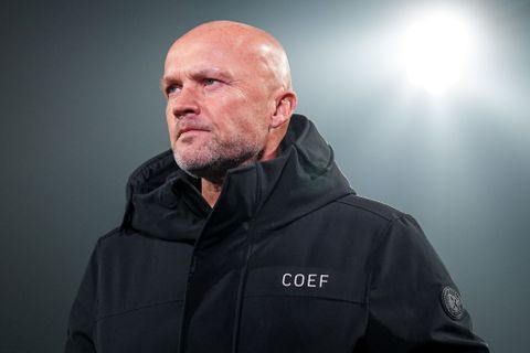 Jordi Cruijff moet nieuwe trainer veel dichter bij huis zoeken dan Spanje: 'Haal hem in godsnaam naar Ajax'