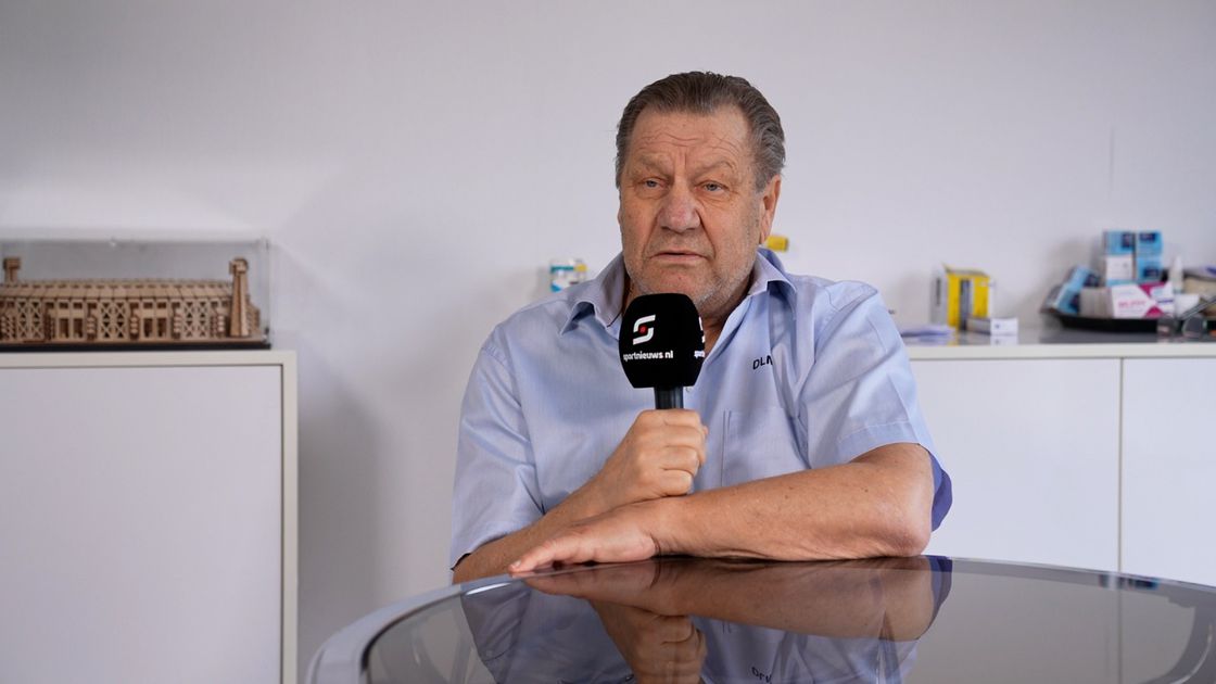 Exclusief Voetbalicoon Jan Boskamp (77) lag vijf weken in...