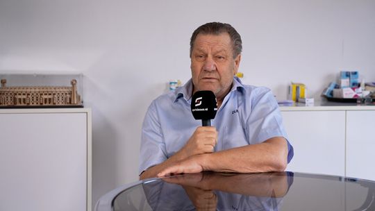 Voetbalicoon Jan Boskamp (77) lag vijf weken in ziekenhuis en viel 40 kilo af: 'Zo ziek dat ik zelfs niet meer kon lopen'