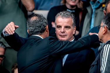 Crisis bij Feyenoord bereikt dieptepunt: politie start onderzoek na strafbare acties 'supporters'