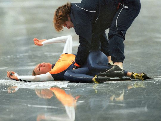 Schaatsicoon Marianne Timmer is bekend commentaar dankbaar voor iconisch moment: 'Frank Snoeks, goed gedaan!'