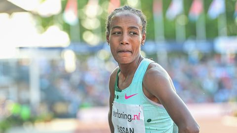 Sifan Hassan kan top drie niet bijhouden bij marathon van Tokio