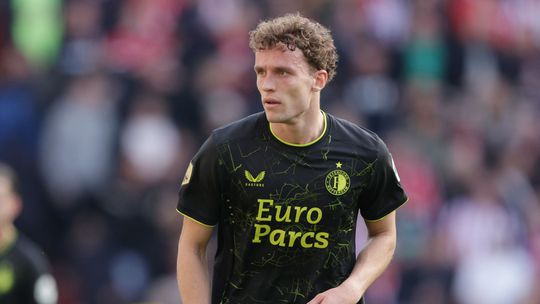 Feyenoord focust zich op plek twee na gelijkspel tegen koploper PSV: 'We hadden hier moeten winnen'