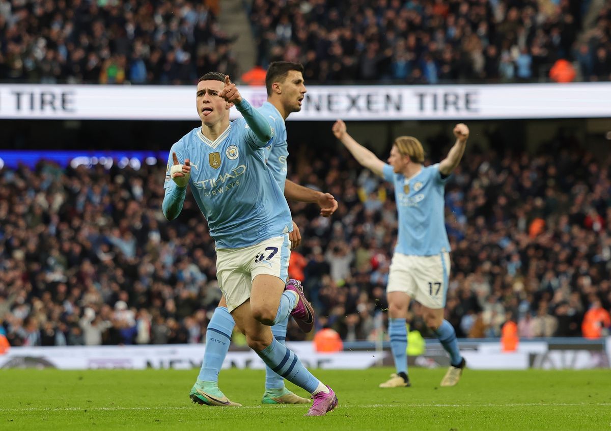 Manchester City deelt volgende dreun uit aan Erik ten Hag in derby tegen United