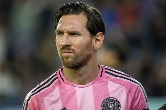 Dramatische avond voor Lionel Messi: sterspeler in de zeik genomen tijdens nederlaag