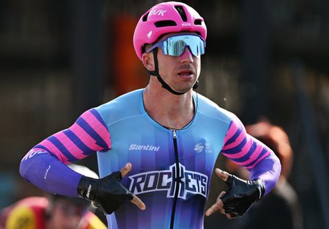 Stuntploeg wil meer dan alleen koersen winnen: 'De grootste fanbase in het wielrennen'