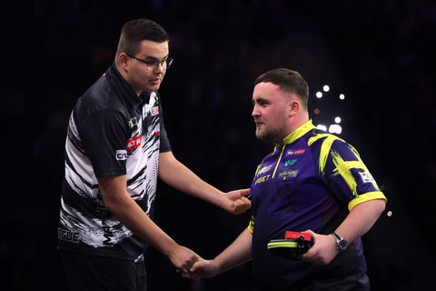 Ex-wereldkampioen darts heeft verrassende blik op clash Gian van Veen en Luke Littler: 'Onze mentaliteit is ik, ik, ik'