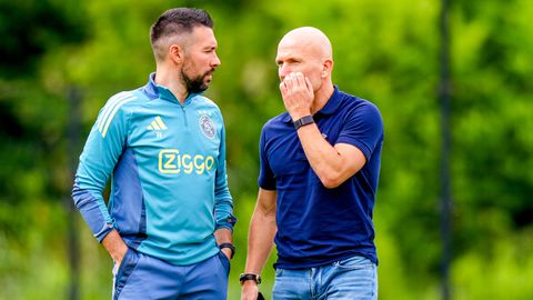 Voormalig technisch directeur Ajax doet boekje open over Francesco Farioli: 'Ik ben bang dat jij mij moet gaan ontslaan'