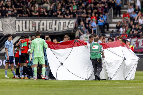 Willem II pakt punt in strijd om degradatie tegen NEC na wedstrijd vol medische incidenten