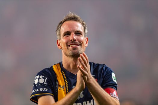 Voormalig Oranje-international en FC Twente-icoon komt zichzelf flink tegen bij 'rentree': 'Dat was even geleden...'