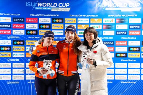 Schaatsvriendin Joy Beune vindt snel nieuwe ploeg: 'Opgelucht dat dit op mijn pad kwam'