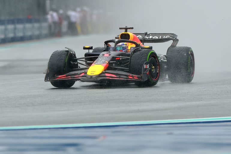 WK-stand Formule 1: Max Verstappen maakt pas op de plaats na puntloze sprintrace in Miami