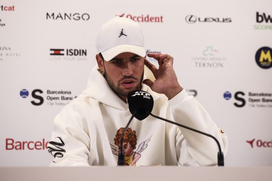 Laatste grote tennistoernooi voor Roland Garros ontsierd door enorm aantal afmeldingen