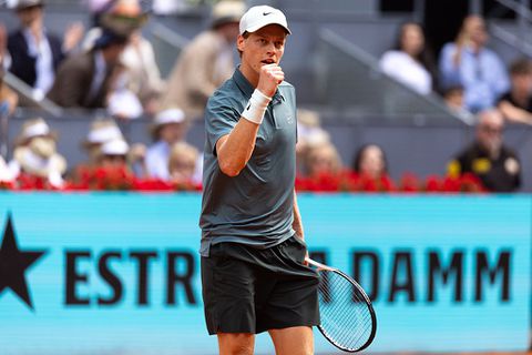 Toptennisser Jannik Sinner harkt miljoenenbedrag binnen na fenomenale prestatie in Madrid