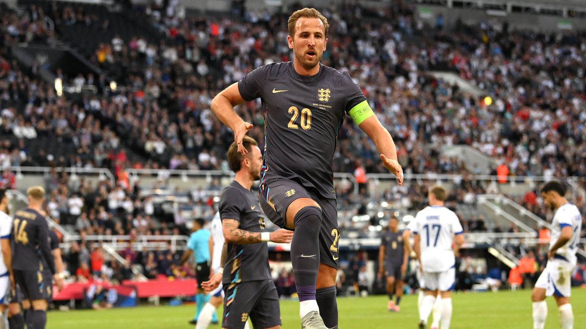 Duitsland stelt teleur in eerste EK-oefenduel, Harry Kane haalt bij Engeland Ronaldo in