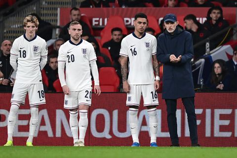 Omstreden bondscoach hanteert extreme trainingsmethode: 'Pijn lijden is een belangrijk thema'