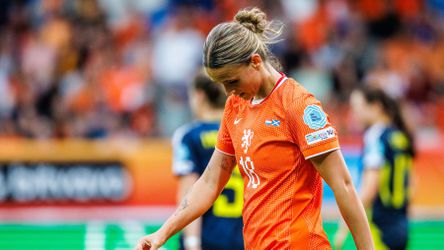 Wéér een deceptie voor Oranje Leeuwinnen na afgang tegen Duitsland: prangende zorgen richting EK