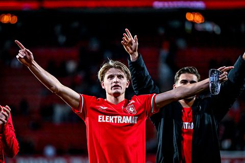 Bondscoach Ronald Koeman verklaart veelbesproken afwezigheid Sem Steijn: 'Dat moet zijn uitdaging zijn'