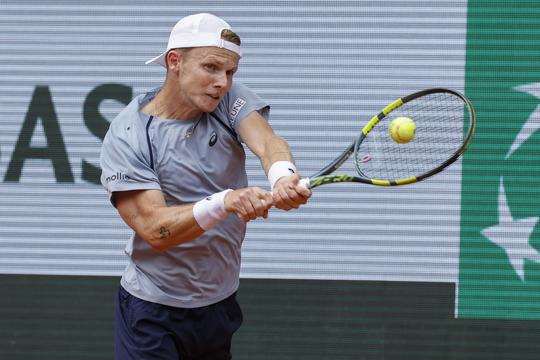 Jesper de Jong slachtoffer van opvallende tennisregel voor Wimbledon na sprookje op Roland Garros