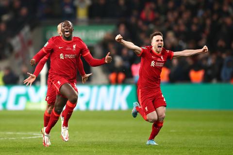 Kompaan van Virgil van Dijk raakte in depressie na overlijden van Diogo Jota en vader: 'Nooit over gesproken'