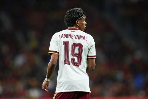 Verbazing over rugnummer sterspeler Lamine Yamal op WK voetbal: 'Waarom zou ik het veranderen?'