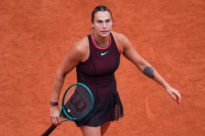 Aryna Sabalenka droop op onthutsende wijze af in de kwartfinale van Roland Garros © Getty Images
