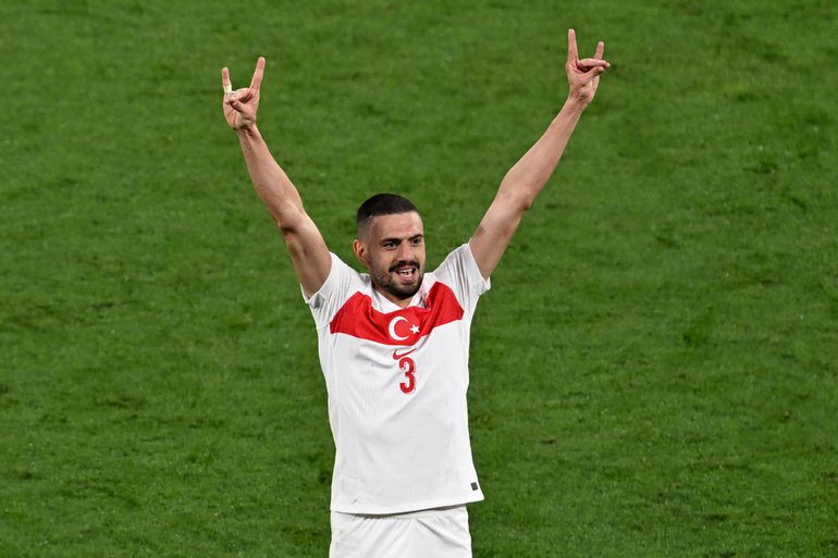 'Nederland krijgt goed nieuws: scorende Turkse verdediger geschorst na omstreden groet op EK'