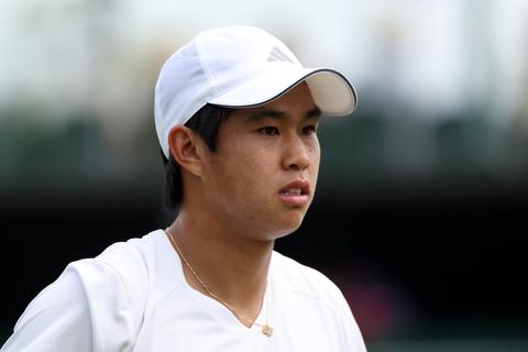 Tennisrevelatie eindigt na drama op Wimbledon in ziekenhuisbed én bestelt bizar feestmaal van 4500 calorieën