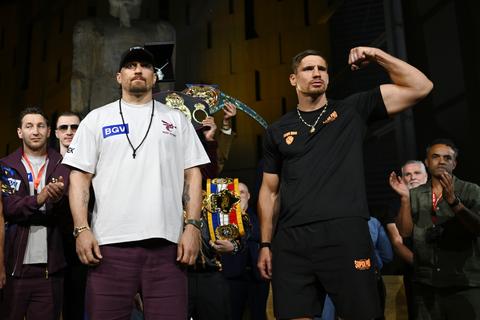 Topvechter Rico Verhoeven krijgt volgende klap na nieuws uit kamp van Oleksandr Usyk